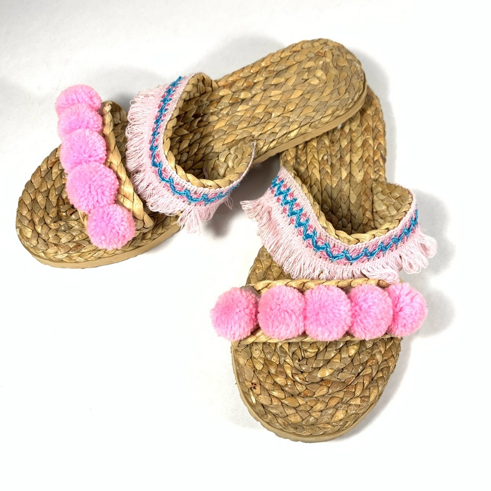 Jute Pom Pom Fringe Sandals